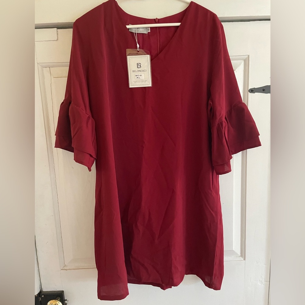 Burgundy short shift dress